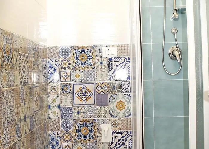 L'albero Dela * Piragineti