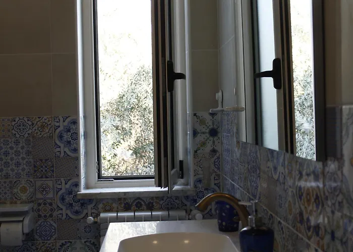 L'albero Dela Piragineti